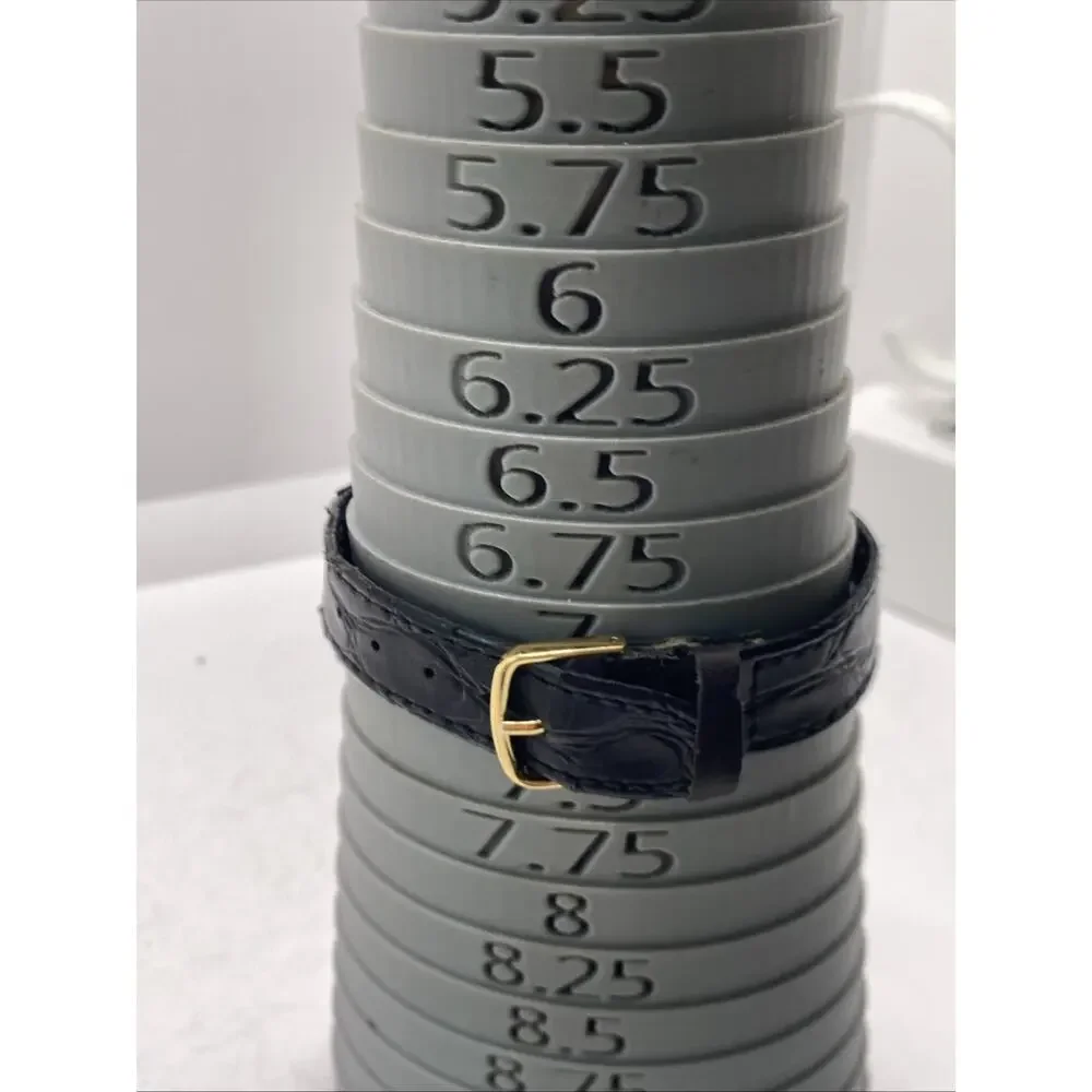 Unbranded band worn